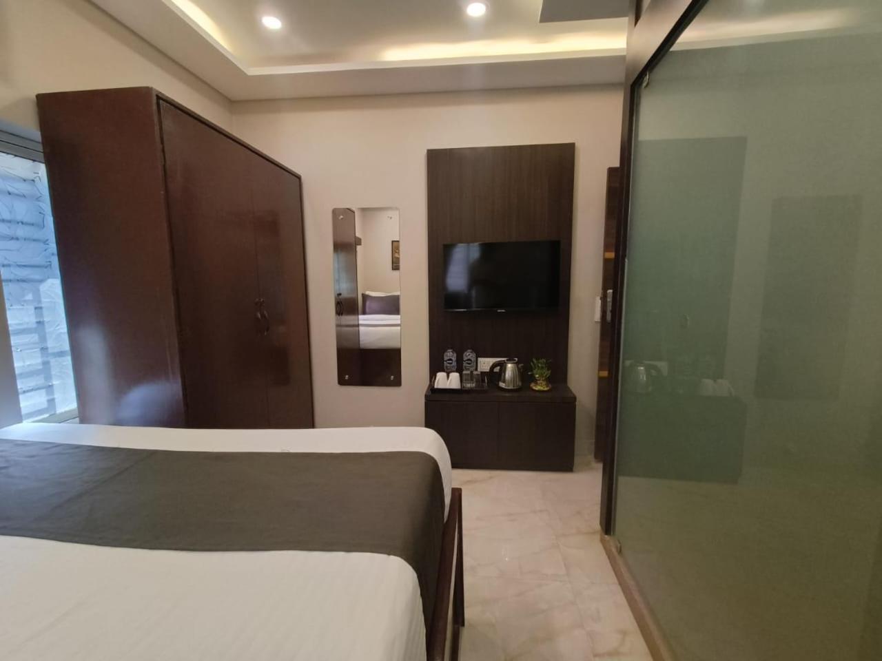 Rose 3* Kolkata